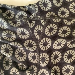 Lululemon wunder under leggings size 6